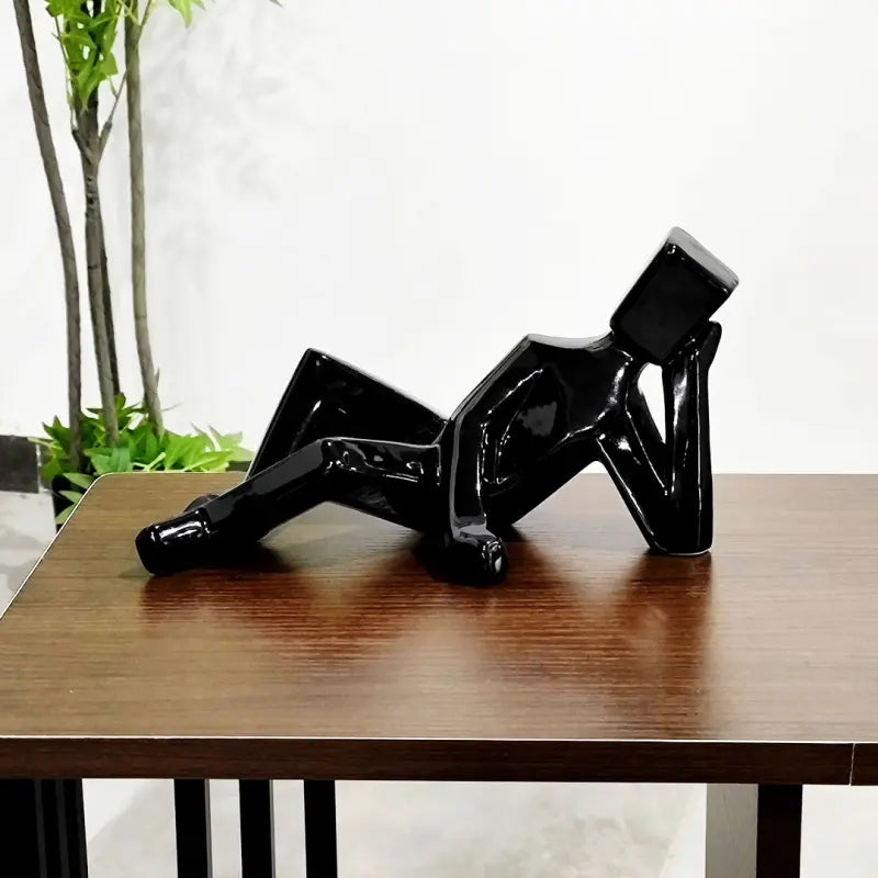 Tranquil Geometry Noir Centerpiece