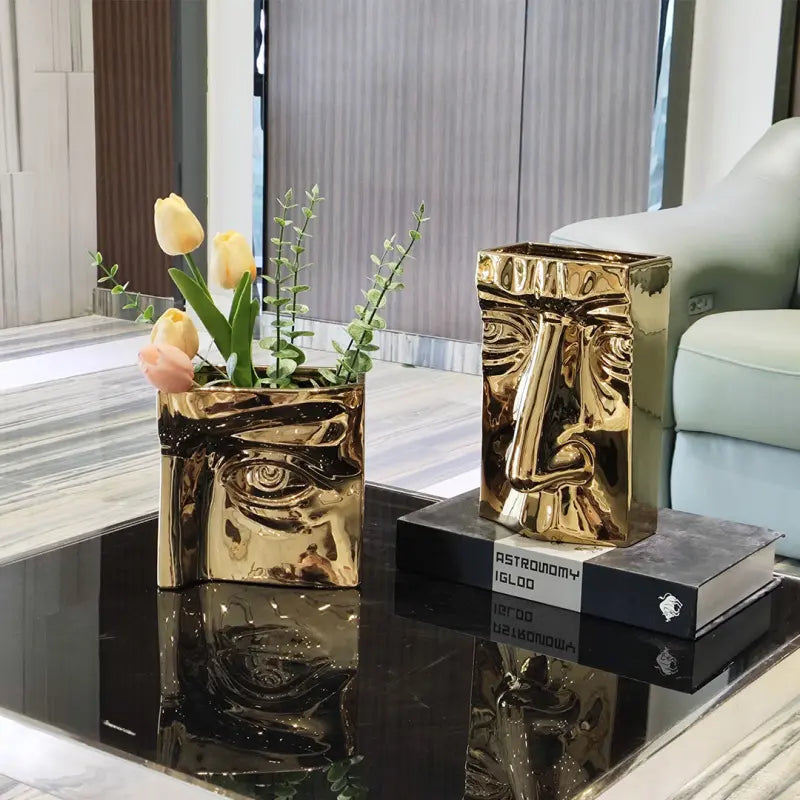 The Surrealist Eye Centerpiece