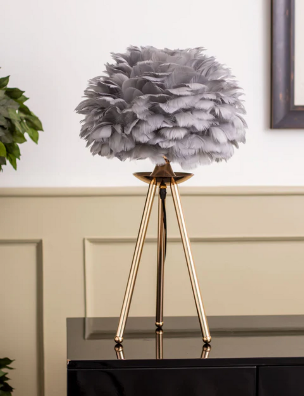 Dreamy Feather Lamp